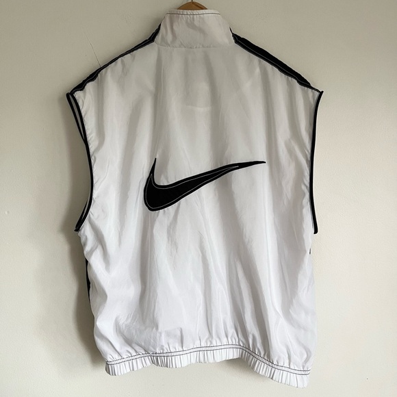 Vintage Nike Tracksuit Black/White Jacket/Pants Nylon Set Removable Sleeves M - Picture 10 of 16